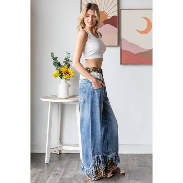 Oil & Hali : Bestseller WASHED DOUBLED WAIST WITH FRAYED HEM JEANS