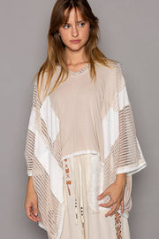 POL “THE SANDY”Oversize high low contrast fabric v-neck 3/4 sleeve top