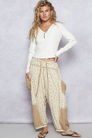 POL “The Corrina” Oversized floral pattern printed knit pants